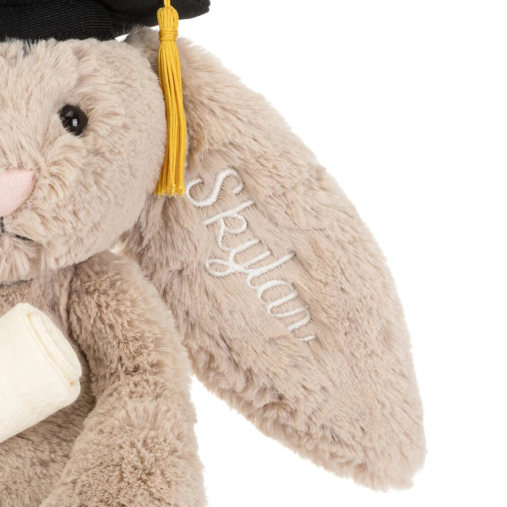 Personalized Bashful Bunny ‘Graduation’ - US 4639