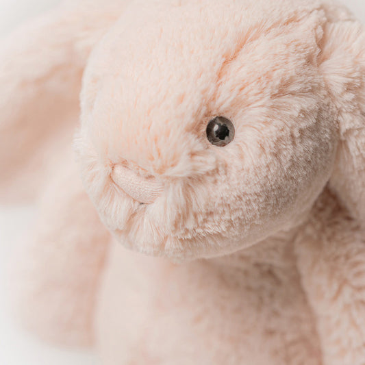 Bashful Blush Bunny - US 8731