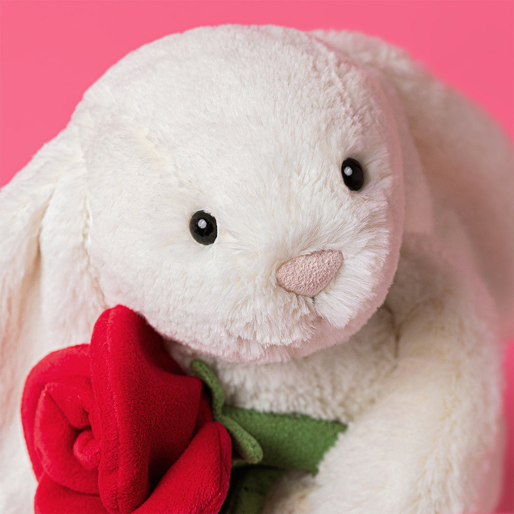 Cream Bunny With Rose - US 4130